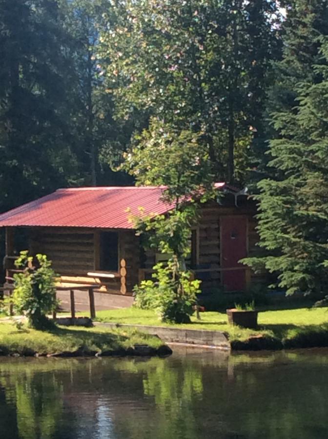 Bowman'S Bearcreek Lodge Hope ภายนอก รูปภาพ